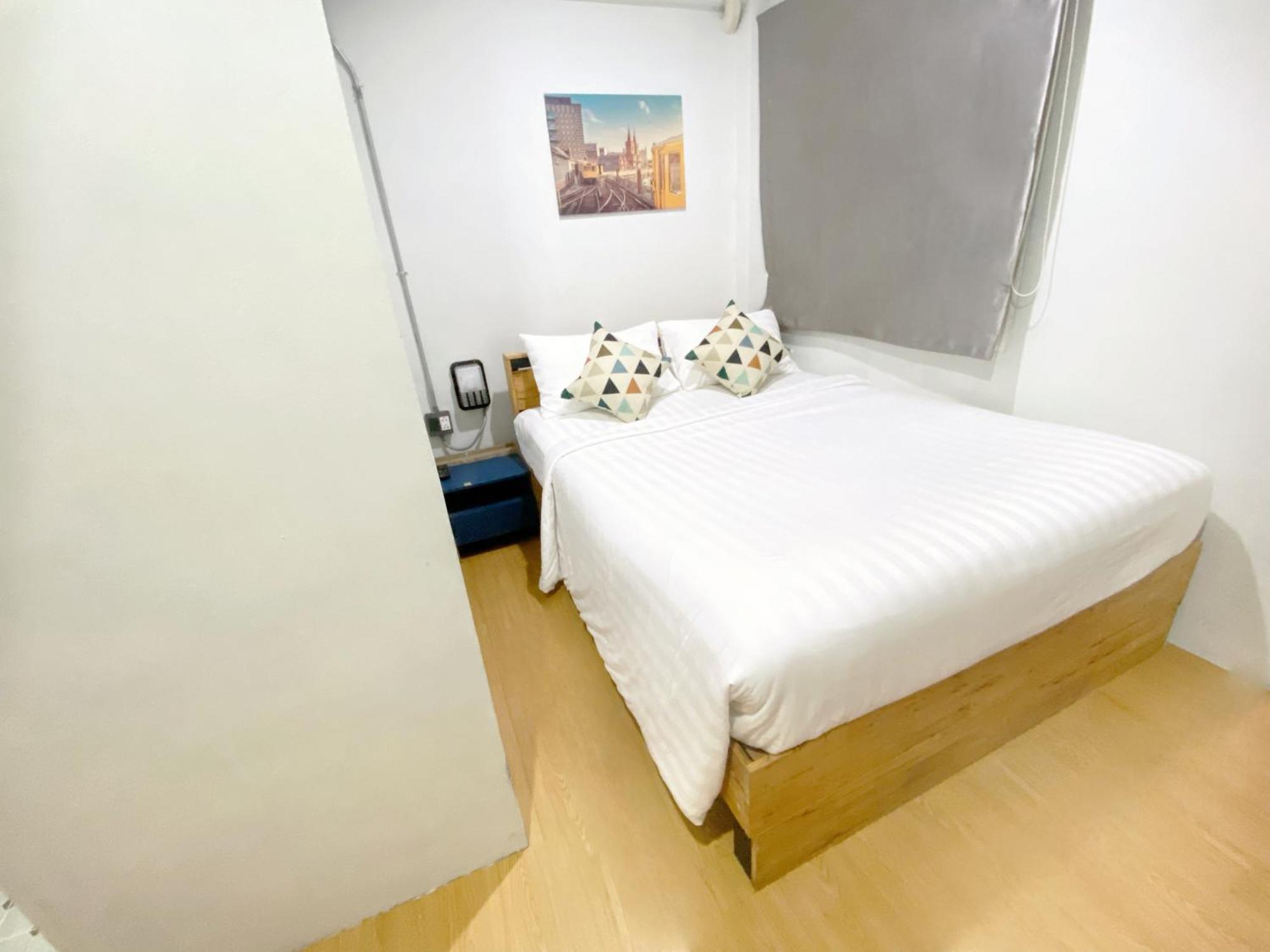 ซับรูมโฮเทล Subroom Hotel Surat Thani Exteriör bild